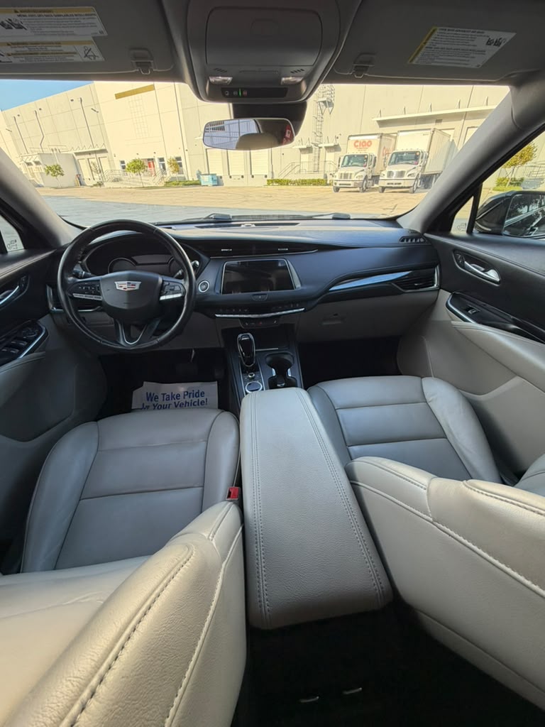 Cadillac XT4 2023 Black